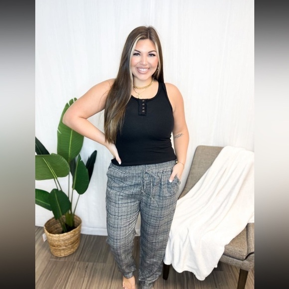 Kori Pants - Kori America Find Me If You Can Pants - Large NWT
